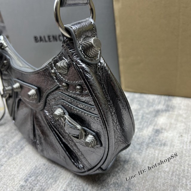 Balenciaga專櫃爆款Le Cagole半月牙腋下包餃子包 巴黎世家經典小號爆裂黑鱷金機車包 fyj1081